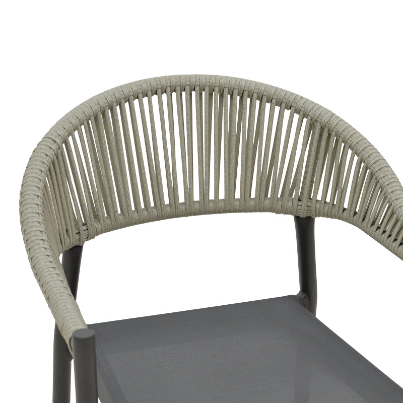 Модерен, естетски и уникатен редечки градинарски стол Aluminum armchair Queen во комплетна мат антрацит темно сива изведба со дишечко текстилен седиште