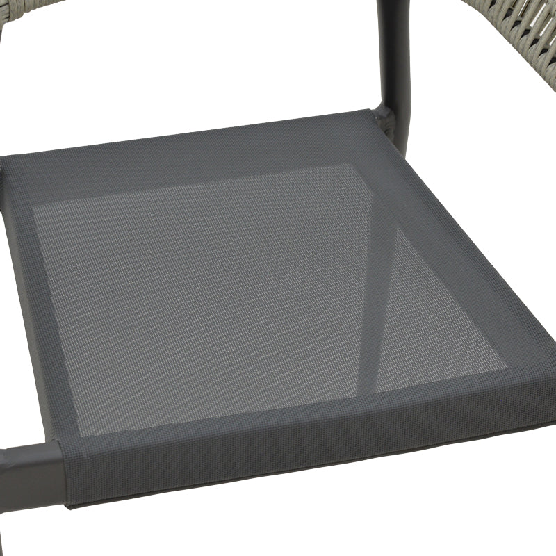 Модерен, естетски и уникатен редечки градинарски стол Aluminum armchair Queen во комплетна мат антрацит темно сива изведба со дишечко текстилен седиште