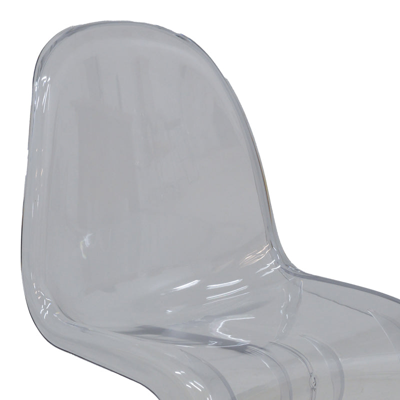 Модерна минималистичка трпезариска столица Chair Xenozo изработена од екстремно цврст и кристално проѕирен поликарбонат со невидлива моноблок структура