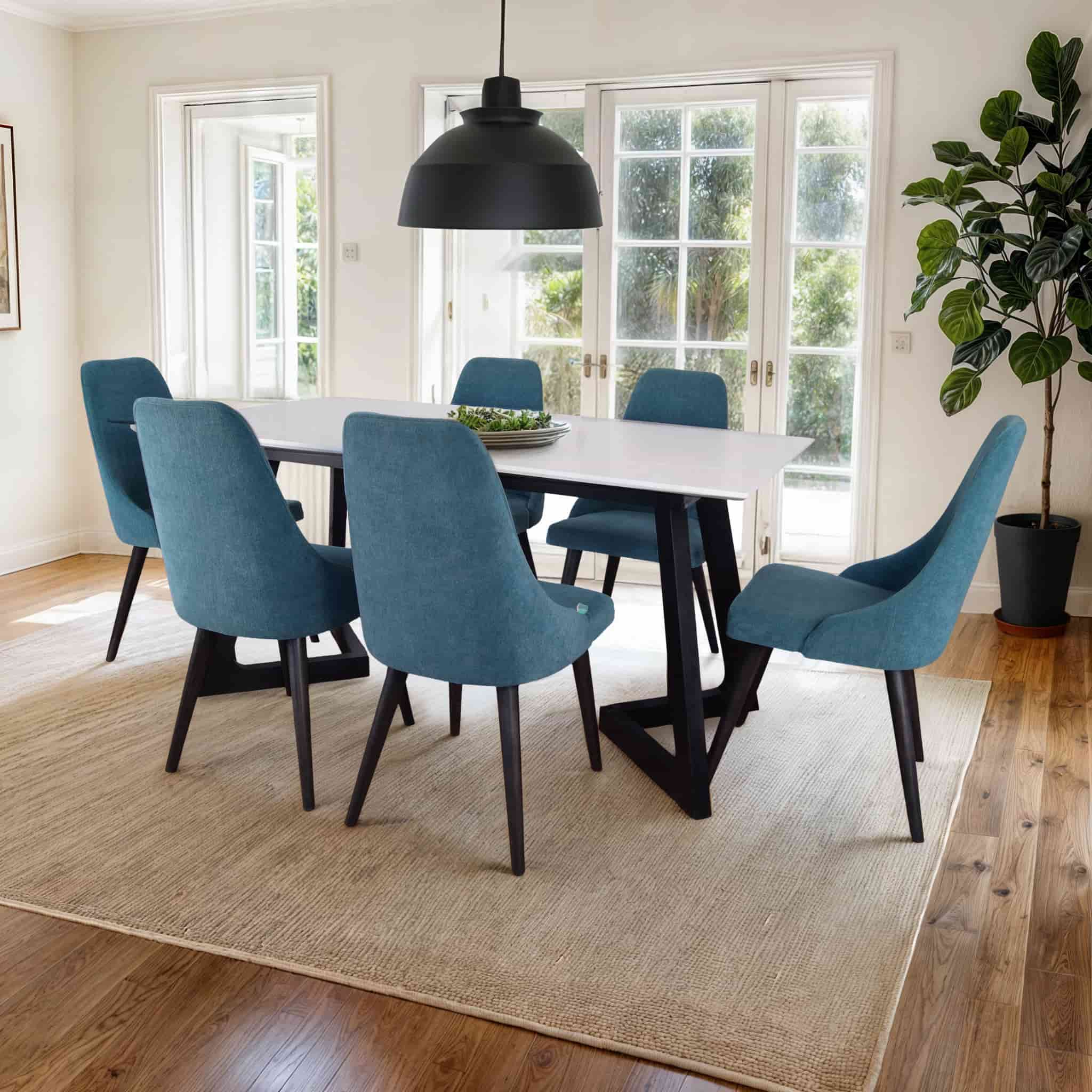 Dinning set Afra + Malibu / Set trpezariska Afra masa + Malibu
Cет трпезариска Afra маса и + Malibu