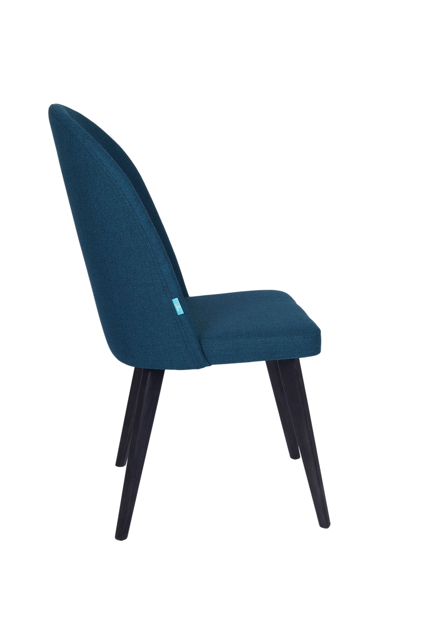 DINING SET: AVA DINING TABLE + 6 KUMBA CHAIRS