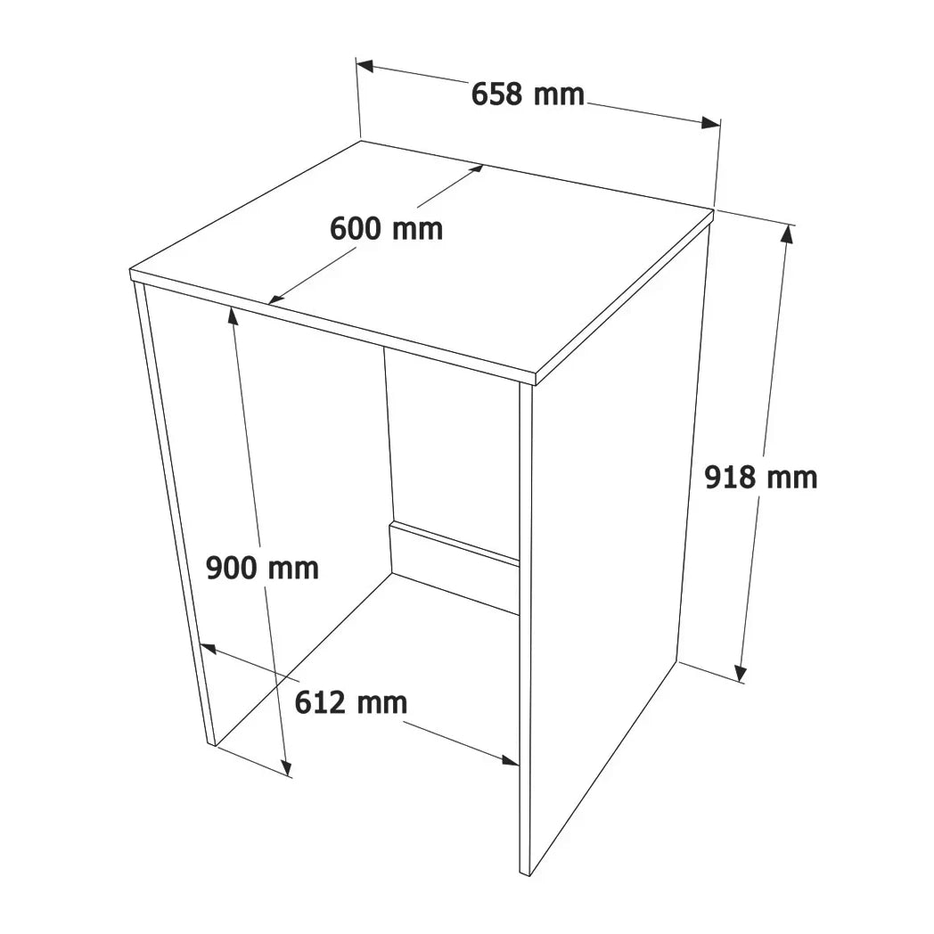 Подна бела рамка за околу машина за перење со димензии 65.8x91.8x60 cm, која ги прикрива страничните делови и цревата.